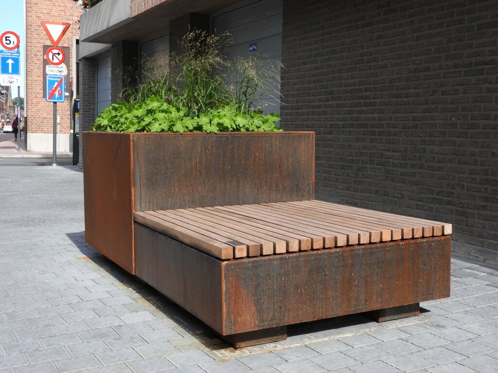 Assise pour muret en bois, dimensions sur-mesure, forme carrée ou rectangulaire.