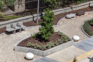 Banc béton avec accoudoirs PALUEL