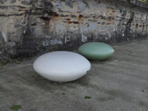 Assise béton ronde colorée CROPUS