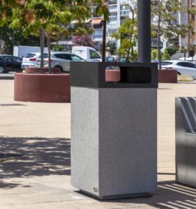 Corbeille béton contemporaine 120 litres ISIGNY