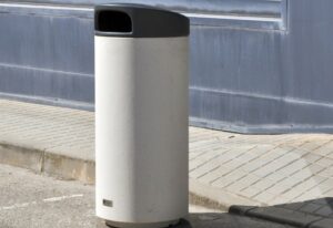 Poubelle béton circulaire 70 litres THAON