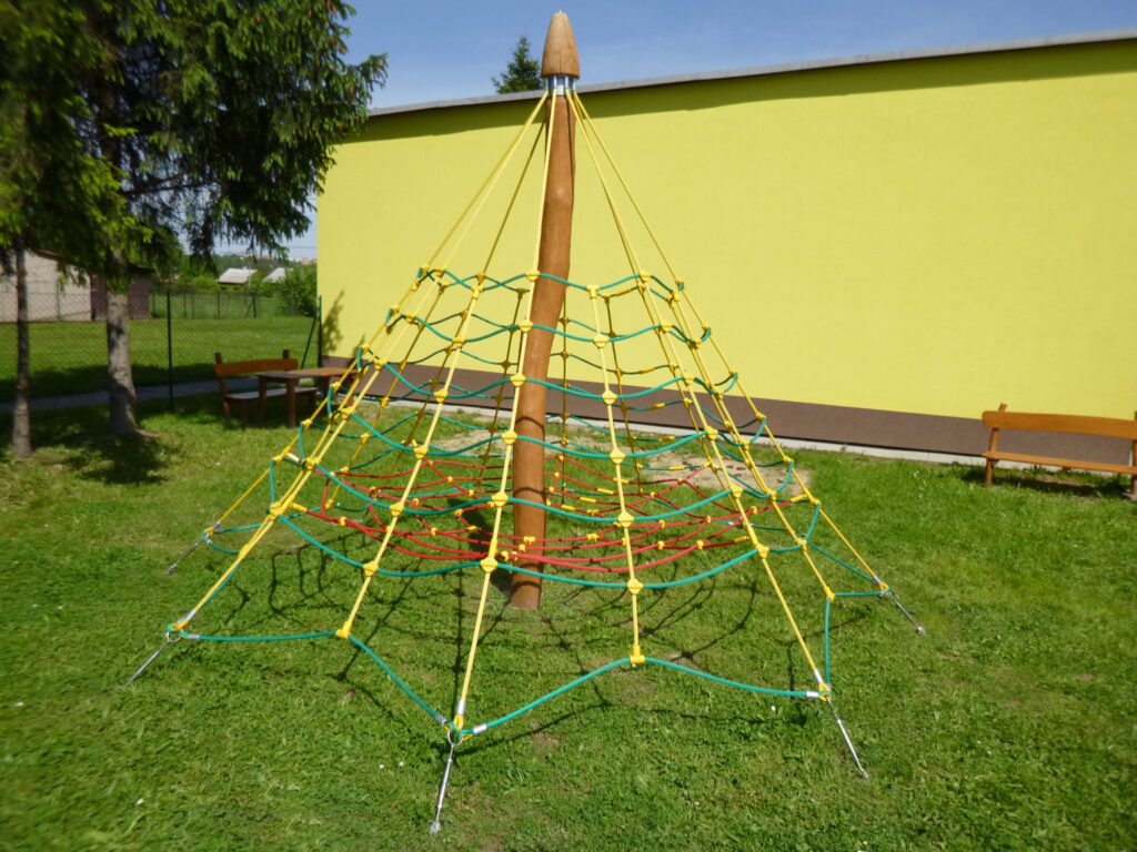 Pyramide lamini60235-aag