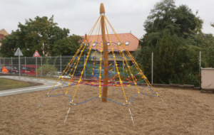 Pyramide lamini60235-aag
