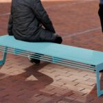 Banc long tout acier OYONNAX .