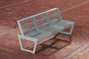 Banc quatre places tout acier VIENNE