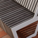 Banc petites lames bois verticales PASSY .