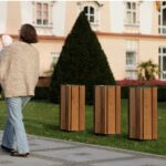 Corbeille de propreté bois 38L FRONTENEX .