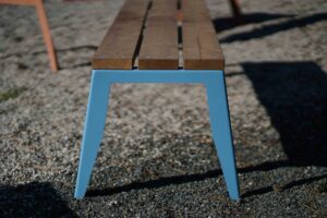 Banc économique en bois BLAGNAC..