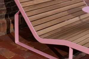 Chaise longue large avec tablette HOSSEGOR..