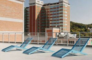 Chaise longue tout acier AIGUEBELETTE-