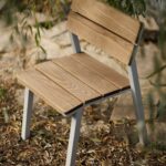 Fauteuil en bois simple ARRIGAS -
