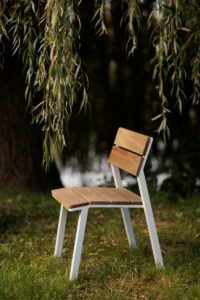 Fauteuil en bois simple ARRIGAS-