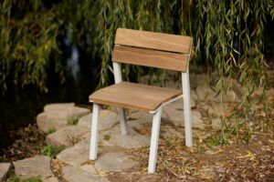Fauteuil en bois simple ARRIGAS