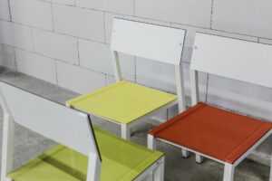 E2 chaise LCR127 HPL et tissu