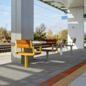 Fauteuil avec accoudoirs 1 pied MAYENNE