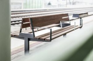 U1-350 banc double long bois ERNÉE_
