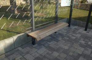 Abribus L4170mm avec parois latérales et banc PANTIN (10)