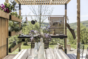 Collection Y - à la maison - dans un gîte - à l'hôtel