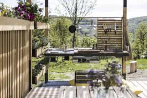 Collection Y - à la maison - dans un gîte - à l'hôtel