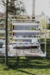 Collection Y - à la maison - dans un gîte - à l'hôtel