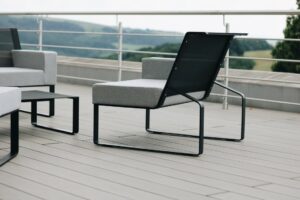 R1 Fauteuil un accoudoir côté droit MO116