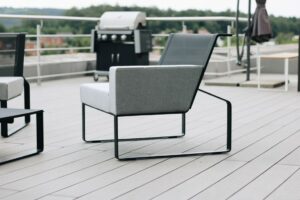 R1 Fauteuil un accoudoir gauche MO117