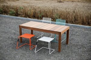 Tabouret tout acier coloré outdoor UCCIANI