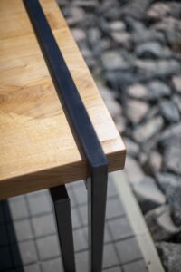 62306 table VEST