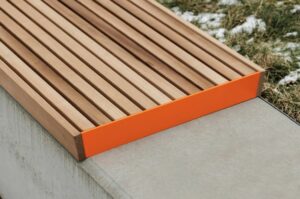 Assise acier bois sur muret ÉCHIROLLES ..