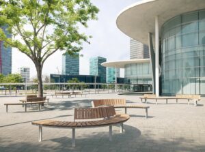 Banc concave avec dossier DONGES composition.
