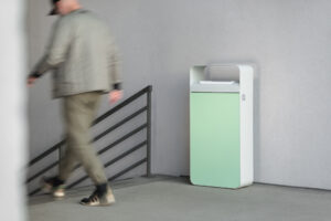 Corbeille de propreté avec couvercle 60L LANNECAUBE