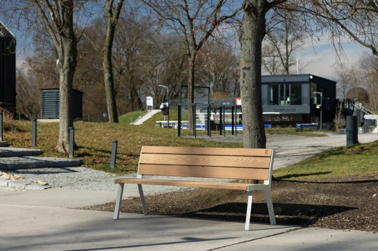 banc bois lattes larges fourques