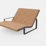 Chaise longue large bois accoudoir SEIGNOSSE.