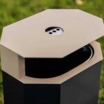 Corbeille de propreté acier 65 litres cendrier ENTRELACS..