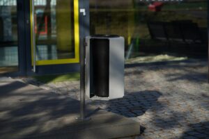 Corbeille habillage acier sur pied à spiter 30L BRIGNAC (6)