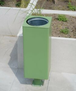 Corbeille simple tout acier avec pied central 38L à spiter CABRIÈRES (4)