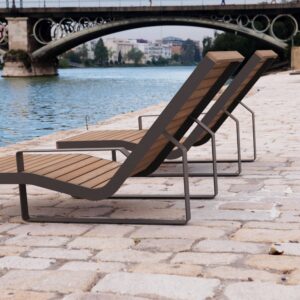Chaise longue bois robuste accoudoir gauche SOUSTONS