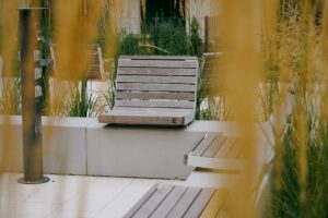 Fauteuil bois confort sur muret EYSINES (2)