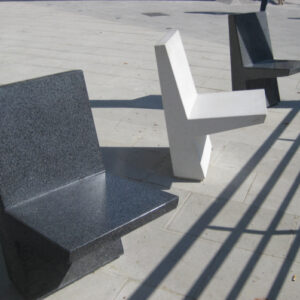 Chaise simple béton SAUSSAY
