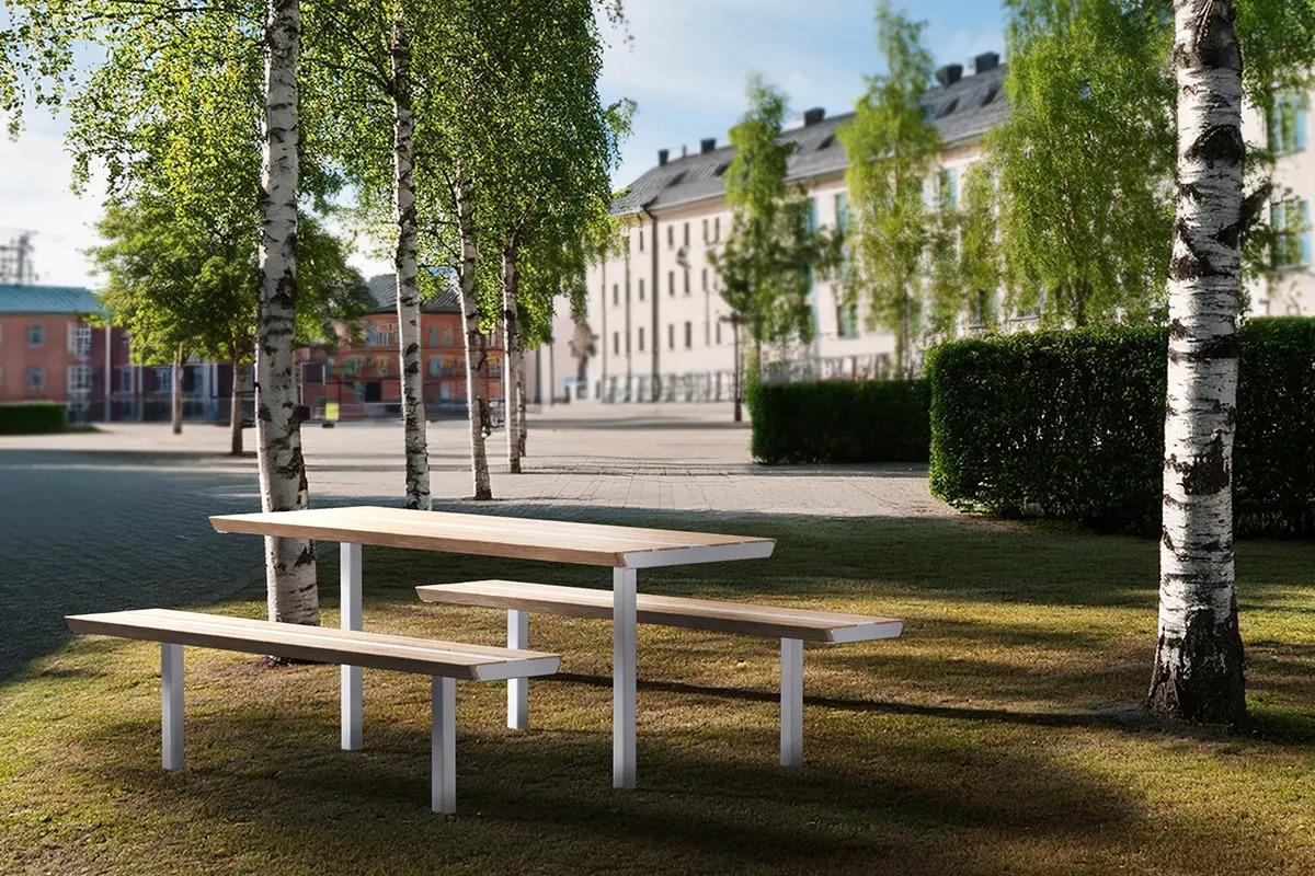 Table urbaine en bois adaptée PMR DAGNY