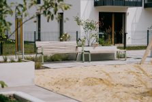 Banc confort avec accoudoirs en bois BORDEAUX