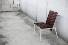 Chaise extérieur en bois résistant CAURO