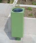 Corbeille simple tout acier avec pied central 38L à spiter CABRIÈRES (4)