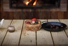 Grande table massive de repas FURIANI