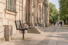 Solide Fauteuil inclusif HULDA