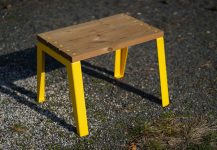 Tabouret en bois économique LAUNAC-