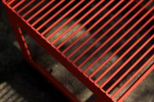 Tabouret robuste tout acier OZAN .